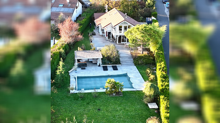 Ma-Cabane - Vente Maison Divonne-les-Bains, 200 m²