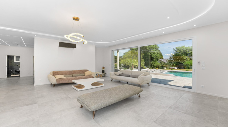 Ma-Cabane - Vente Maison DIVONNE-LES-BAINS, 257 m²