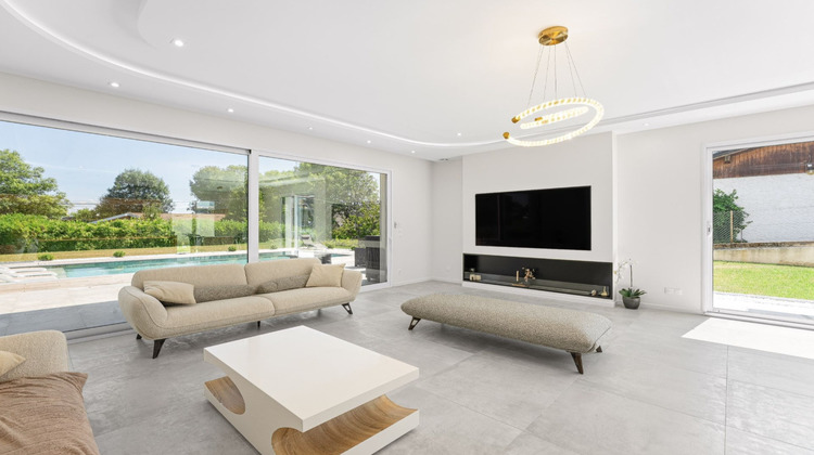 Ma-Cabane - Vente Maison DIVONNE-LES-BAINS, 257 m²