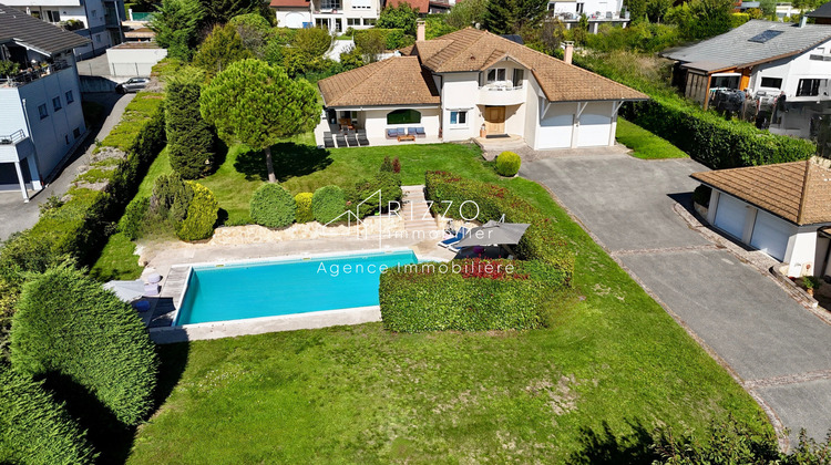 Ma-Cabane - Vente Maison Divonne-les-Bains, 418 m²