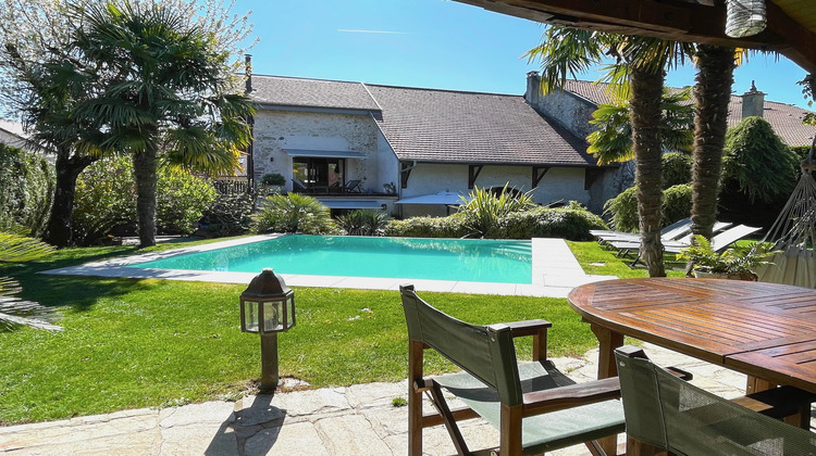 Ma-Cabane - Vente Maison Divonne-les-Bains, 242 m²