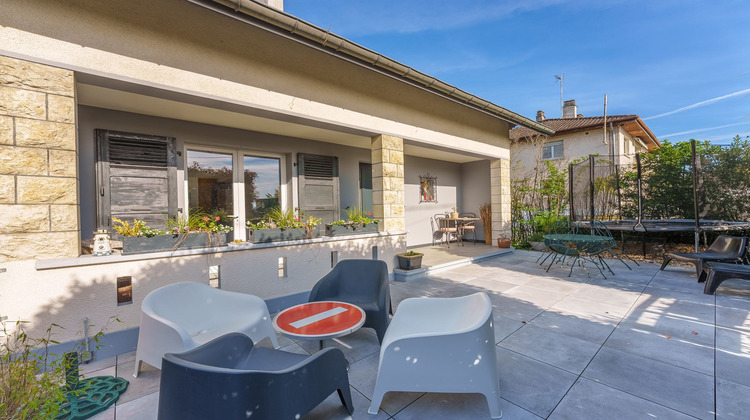 Ma-Cabane - Vente Maison Divonne-les-Bains, 158 m²