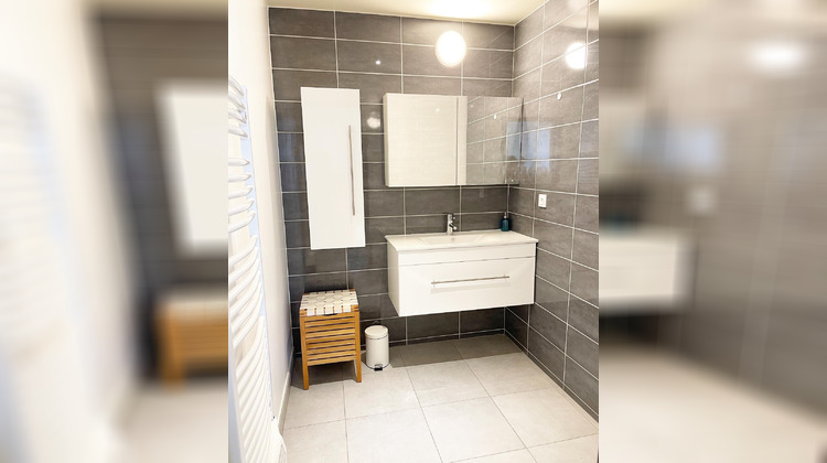 Ma-Cabane - Vente Maison Divonne-les-Bains, 180 m²