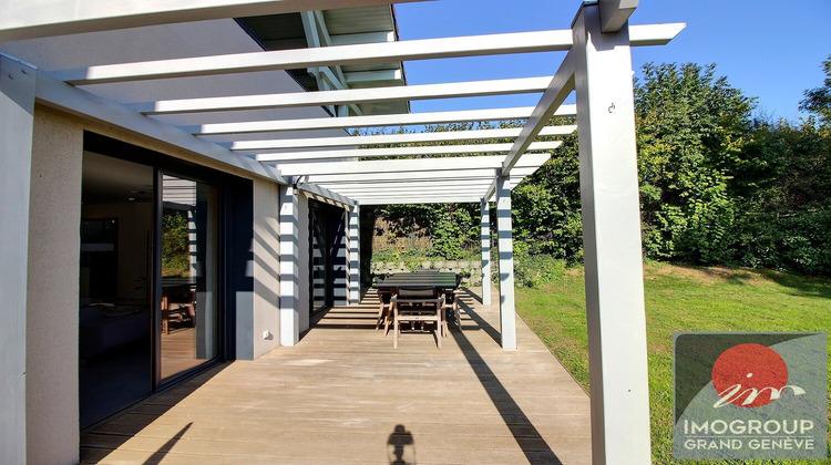 Ma-Cabane - Vente Maison DIVONNE-LES-BAINS, 236 m²