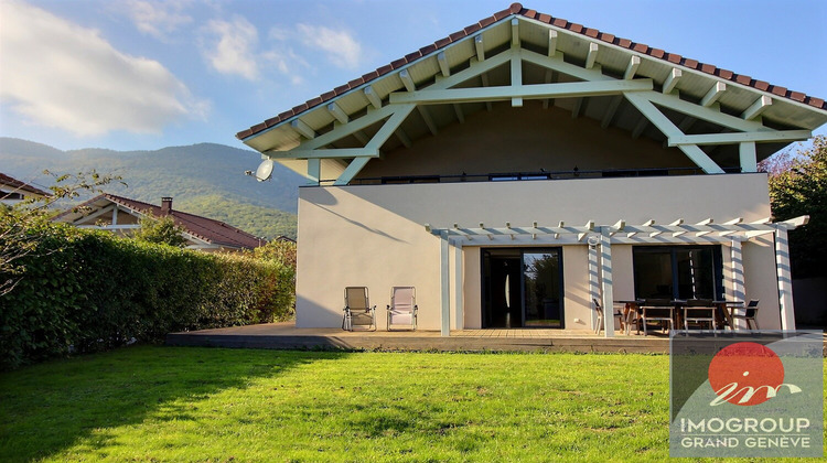 Ma-Cabane - Vente Maison DIVONNE-LES-BAINS, 236 m²