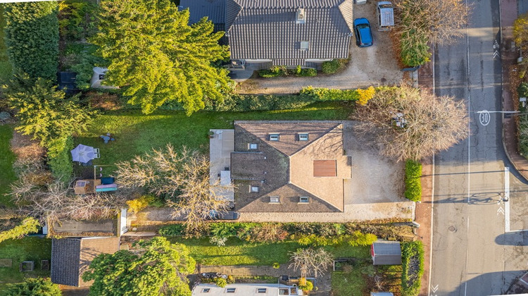 Ma-Cabane - Vente Maison DIVONNE LES BAINS, 207 m²