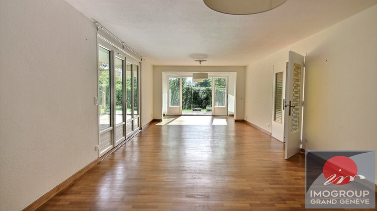 Ma-Cabane - Vente Maison DIVONNE-LES-BAINS, 105 m²