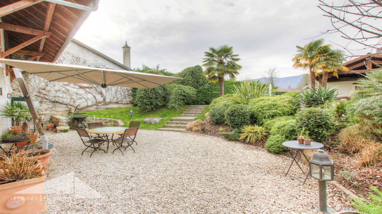 Ma-Cabane - Vente Maison Divonne-les-Bains, 242 m²