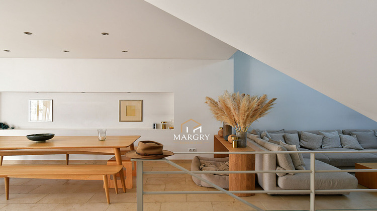 Ma-Cabane - Vente Maison DIVONNE-LES-BAINS, 243 m²