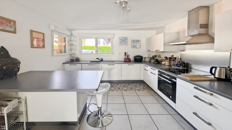 Ma-Cabane - Vente Maison DIVONNE LES BAINS, 127 m²