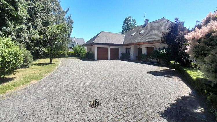 Ma-Cabane - Vente Maison Divonne-les-Bains, 300 m²