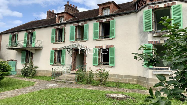 Ma-Cabane - Vente Maison Dixmont, 232 m²