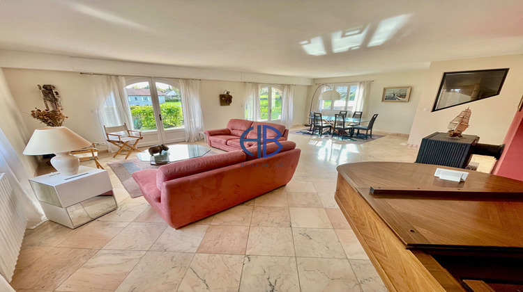 Ma-Cabane - Vente Maison DOLOMIEU, 365 m²