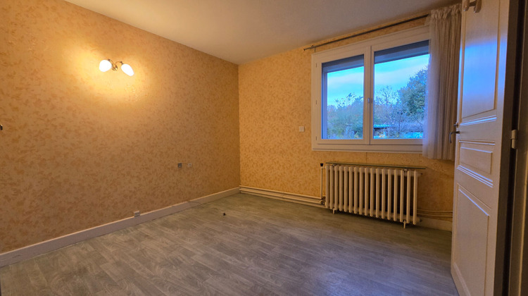 Ma-Cabane - Vente Maison DOMERAT, 56 m²