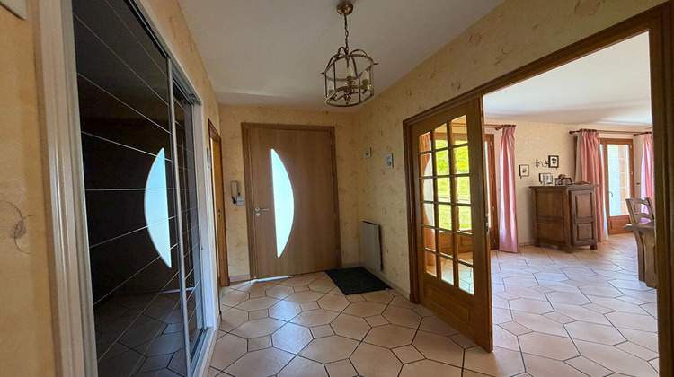 Ma-Cabane - Vente Maison DOMERAT, 182 m²