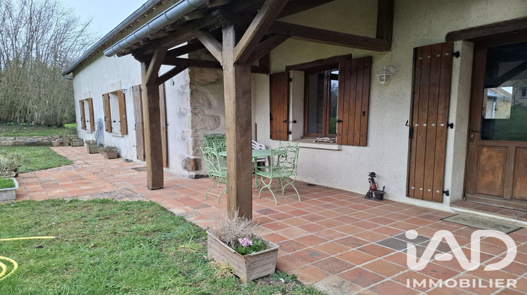 Ma-Cabane - Vente Maison Domfront-en-Champagne, 147 m²
