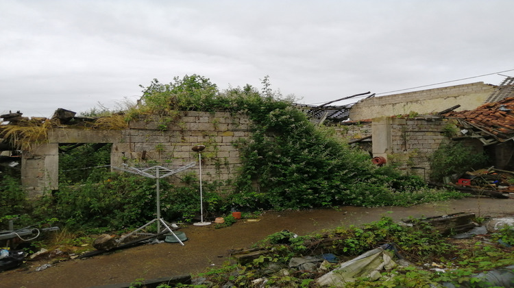 Ma-Cabane - Vente Maison Dommartin-lès-Cuiseaux, 200 m²