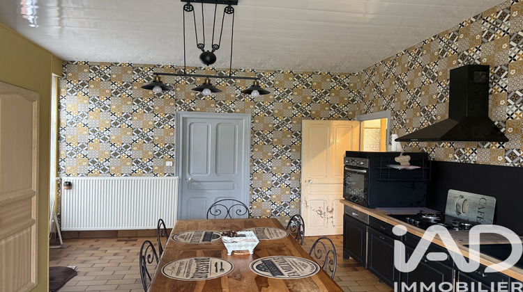 Ma-Cabane - Vente Maison Dompierre-sur-Besbre, 195 m²