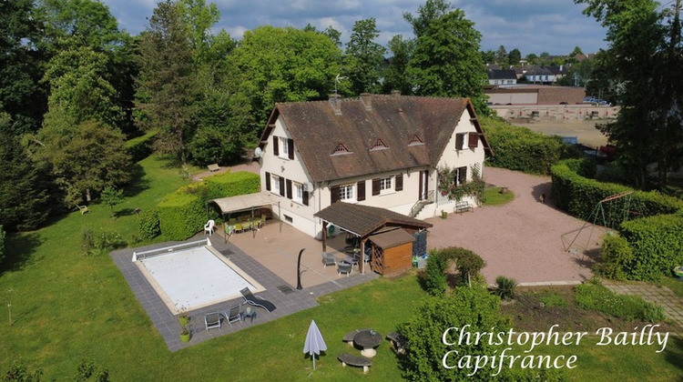 Ma-Cabane - Vente Maison DOMPIERRE SUR BESBRE, 204 m²
