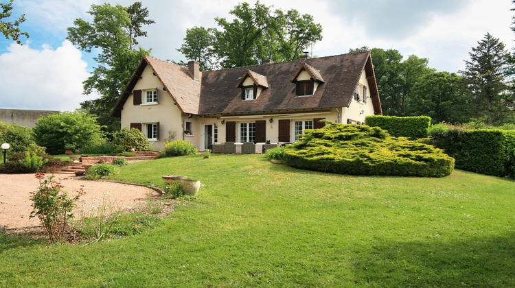 Ma-Cabane - Vente Maison DOMPIERRE SUR BESBRE, 204 m²