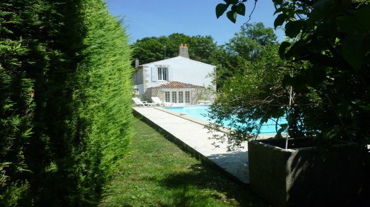 Ma-Cabane - Vente Maison DOMPIERRE-SUR-MER, 177 m²