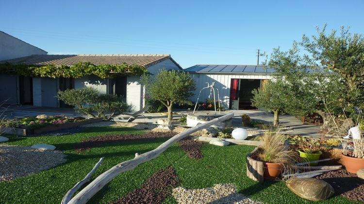 Ma-Cabane - Vente Maison DOMPIERRE-SUR-MER, 340 m²