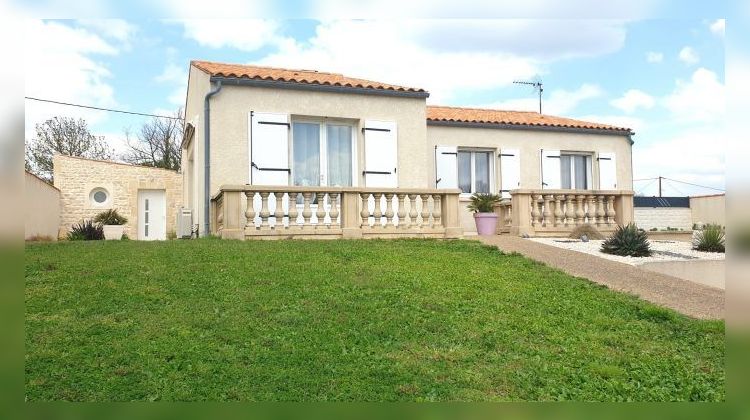 Ma-Cabane - Vente Maison Dompierre-sur-Mer, 106 m²