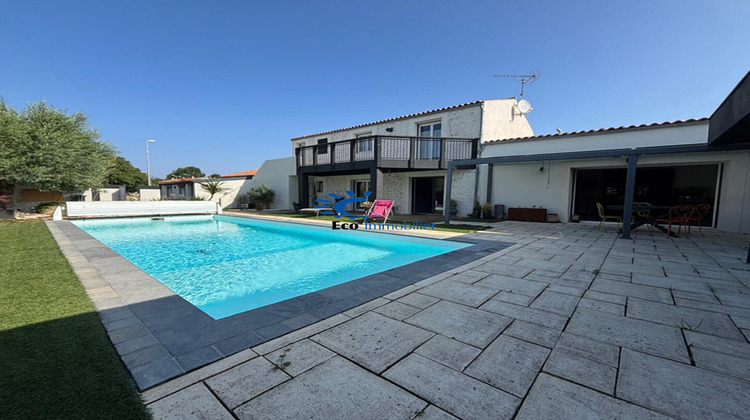 Ma-Cabane - Vente Maison DOMPIERRE-SUR-MER, 220 m²