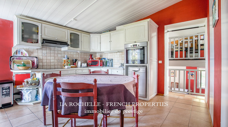 Ma-Cabane - Vente Maison Dompierre-sur-Mer, 176 m²