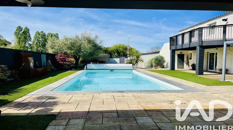Ma-Cabane - Vente Maison Dompierre-sur-Mer, 220 m²