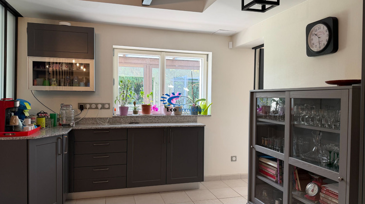 Ma-Cabane - Vente Maison DOMPIERRE-SUR-MER, 180 m²