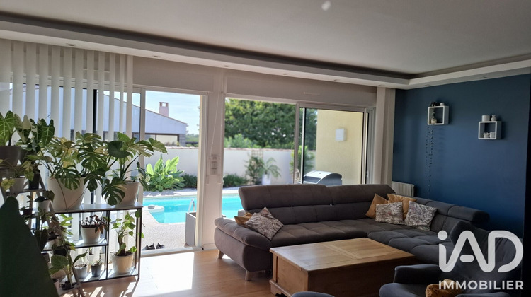 Ma-Cabane - Vente Maison Dompierre-sur-Mer, 200 m²