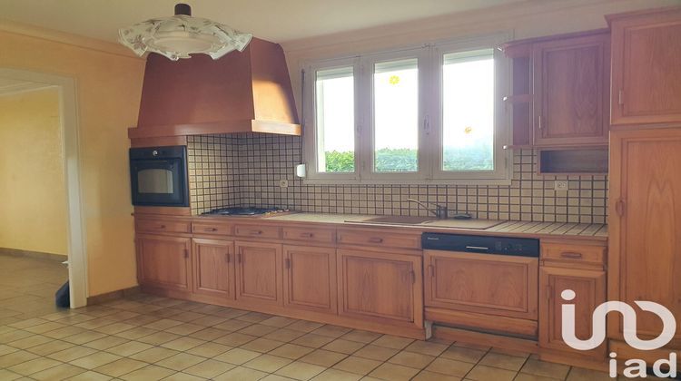 Ma-Cabane - Vente Maison Dompierre-sur-Yon, 85 m²