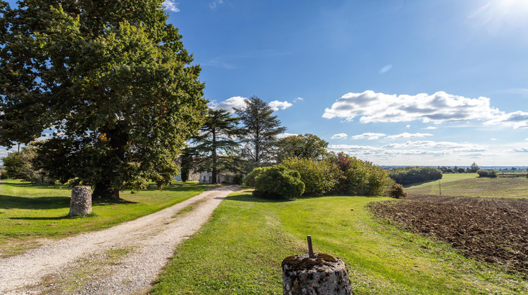 Ma-Cabane - Vente Maison Dondas, 155 m²