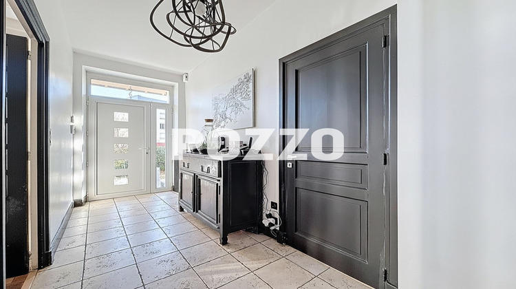 Ma-Cabane - Vente Maison DONVILLE-LES-BAINS, 190 m²