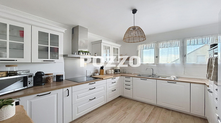 Ma-Cabane - Vente Maison DONVILLE-LES-BAINS, 105 m²