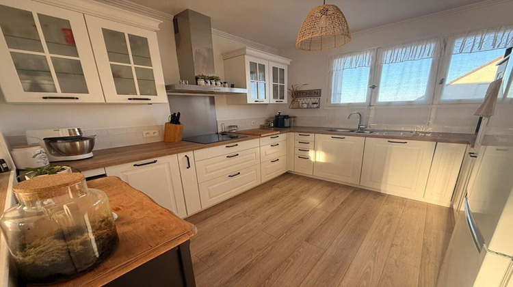 Ma-Cabane - Vente Maison DONVILLE LES BAINS, 105 m²