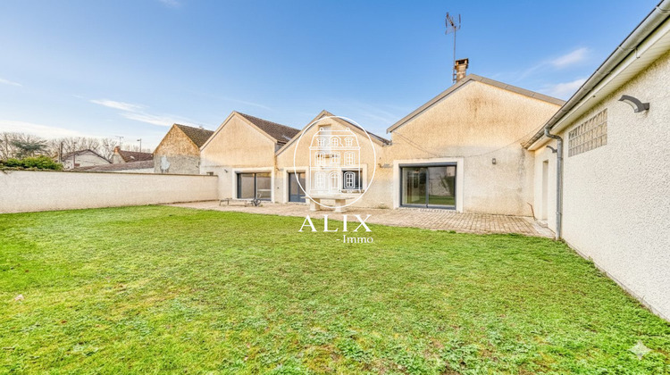 Ma-Cabane - Vente Maison Dordives, 246 m²
