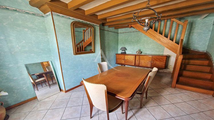 Ma-Cabane - Vente Maison DOUE-LA-FONTAINE, 123 m²