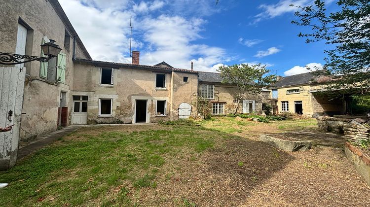 Ma-Cabane - Vente Maison DOUE-LA-FONTAINE, 180 m²