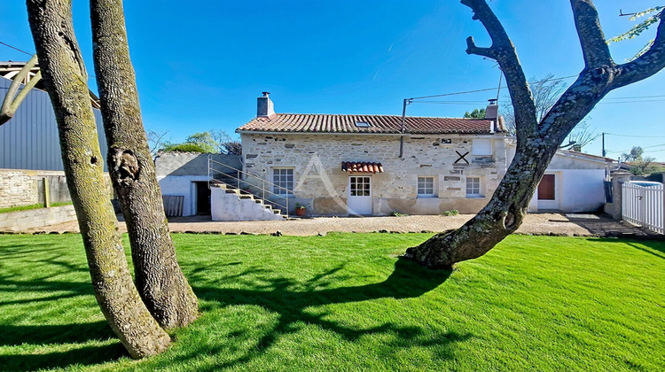 Ma-Cabane - Vente Maison DOUE-LA-FONTAINE, 97 m²