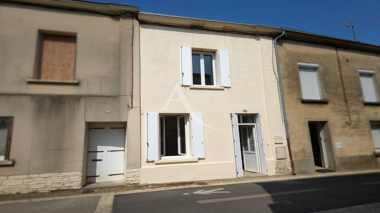 Ma-Cabane - Vente Maison DOUE-LA-FONTAINE, 67 m²