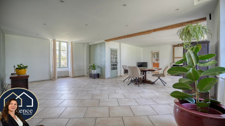 Ma-Cabane - Vente Maison Dourdan, 268 m²