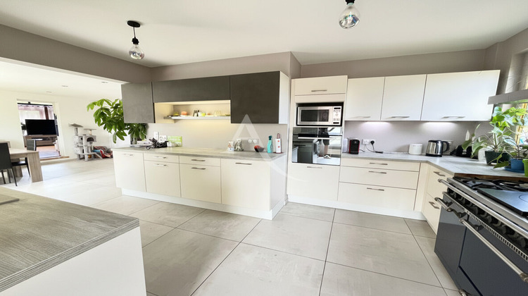 Ma-Cabane - Vente Maison DOURDAN, 195 m²