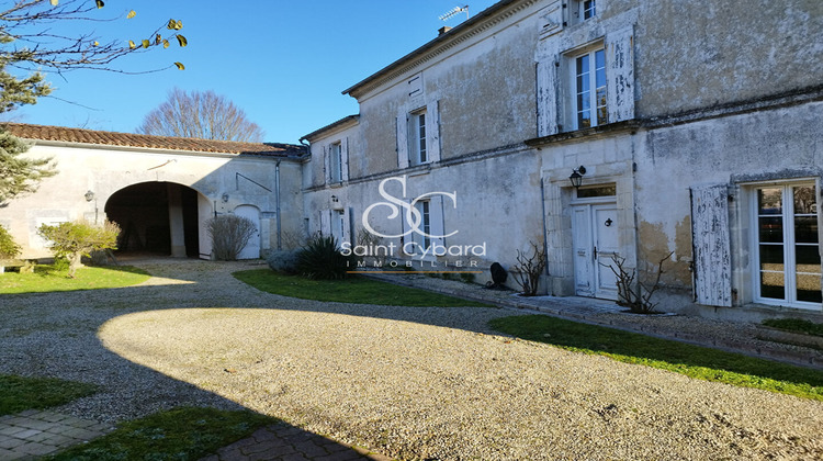 Ma-Cabane - Vente Maison DOUZAT, 263 m²