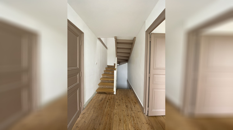 Ma-Cabane - Vente Maison Douzat, 313 m²