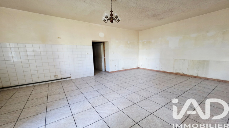 Ma-Cabane - Vente Maison Douzat, 153 m²