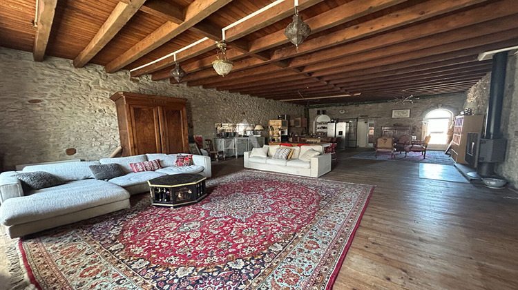 Ma-Cabane - Vente Maison DOUZENS, 200 m²