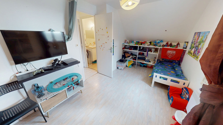 Ma-Cabane - Vente Maison DOZULE, 61 m²