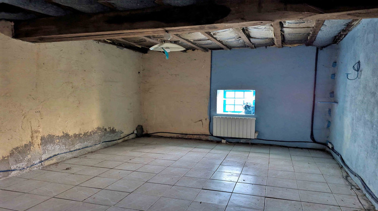 Ma-Cabane - Vente Maison Druyes-les-Belles-Fontaines, 300 m²